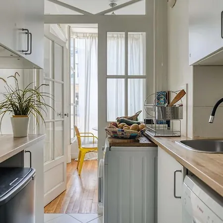 Av Experiences - Saint Louis Luxury Apartman Párizs